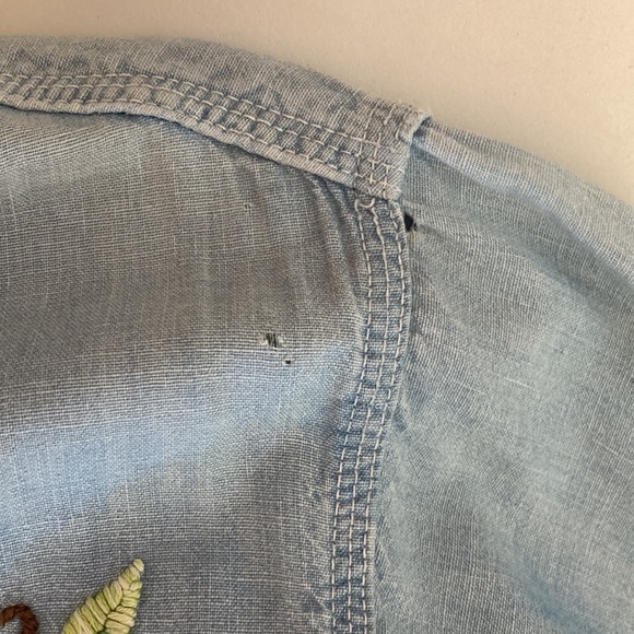 1970 Embroidered 1970 jean shirt - Picture 13 of 14